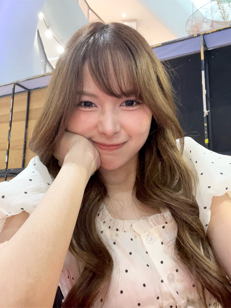 Air_Ja_Gutz's tweet image. ་‧⁺◟｡𝙶𝚘𝚘𝚍 𝙼𝚘𝚛𝚗𝚒𝚗𝚐 🐶્
       ᘏ▸◂ᘏ｡b    ⛅*.ﾟ
    ꒰   ɞ̴̶̷ · ʚ̴̶̷̷ ⸝⸝ ꒱
   ╒  ՞  ՞   ╕
   ┆＼ ⑅ ／┆
   ╙┄┈┈╜
#NanaCGM48 

Have a good day ! ✊🏻📦🤎´-