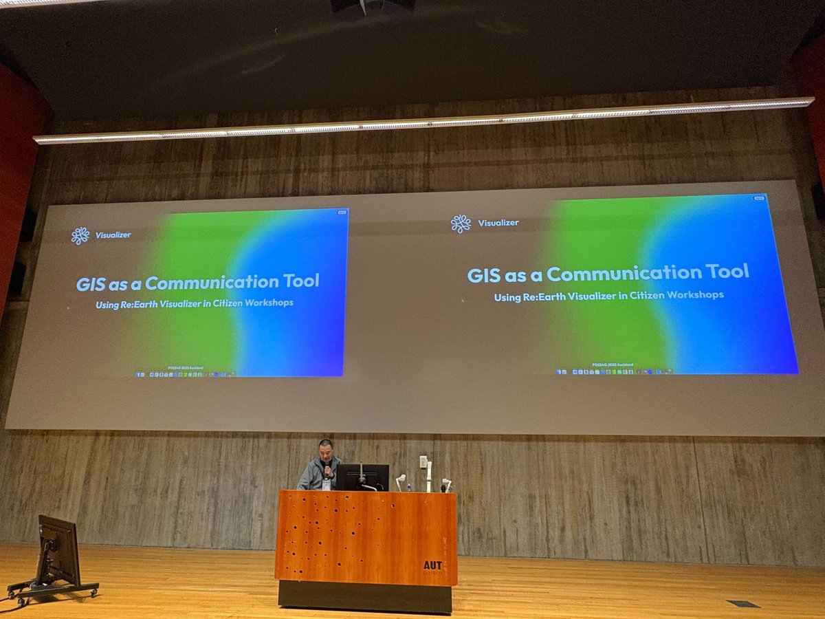 eukaryaofficial's tweet image. 🌏 Day 1 of the main session at FOSS4G 2025 Auckland!🇳🇿
From Eukarya, we presented our Re:Earth Visualizer session as well as our sponsor talk 🎤✨
We’re thrilled that so many people showed interest in Re:Earth!
#ReEarth #foss4g