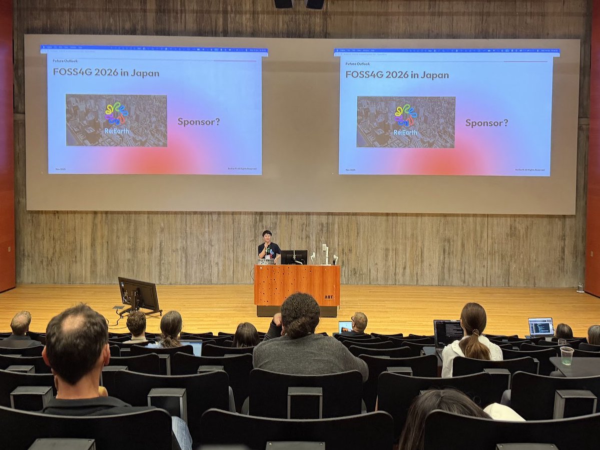eukaryaofficial's tweet image. 🌏 Day 1 of the main session at FOSS4G 2025 Auckland!🇳🇿
From Eukarya, we presented our Re:Earth Visualizer session as well as our sponsor talk 🎤✨
We’re thrilled that so many people showed interest in Re:Earth!
#ReEarth #foss4g