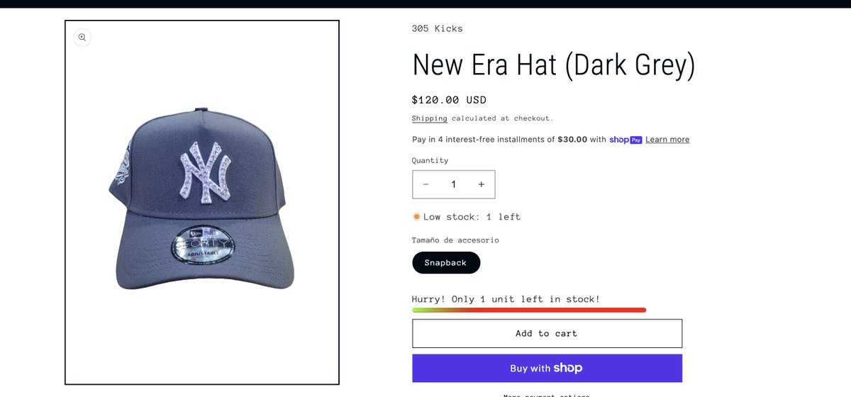 quetraepuesto's tweet photo. Hoy Westcol vistió:  

- Gorra New Era (445mil COP)
- Camiseta Desir Amour (668mil COP)
- Conjunto Mixed Emotions (891mil COP)

Total: $540 USD (2M 6mil COP) https://t.co/SNsIzAAiGG