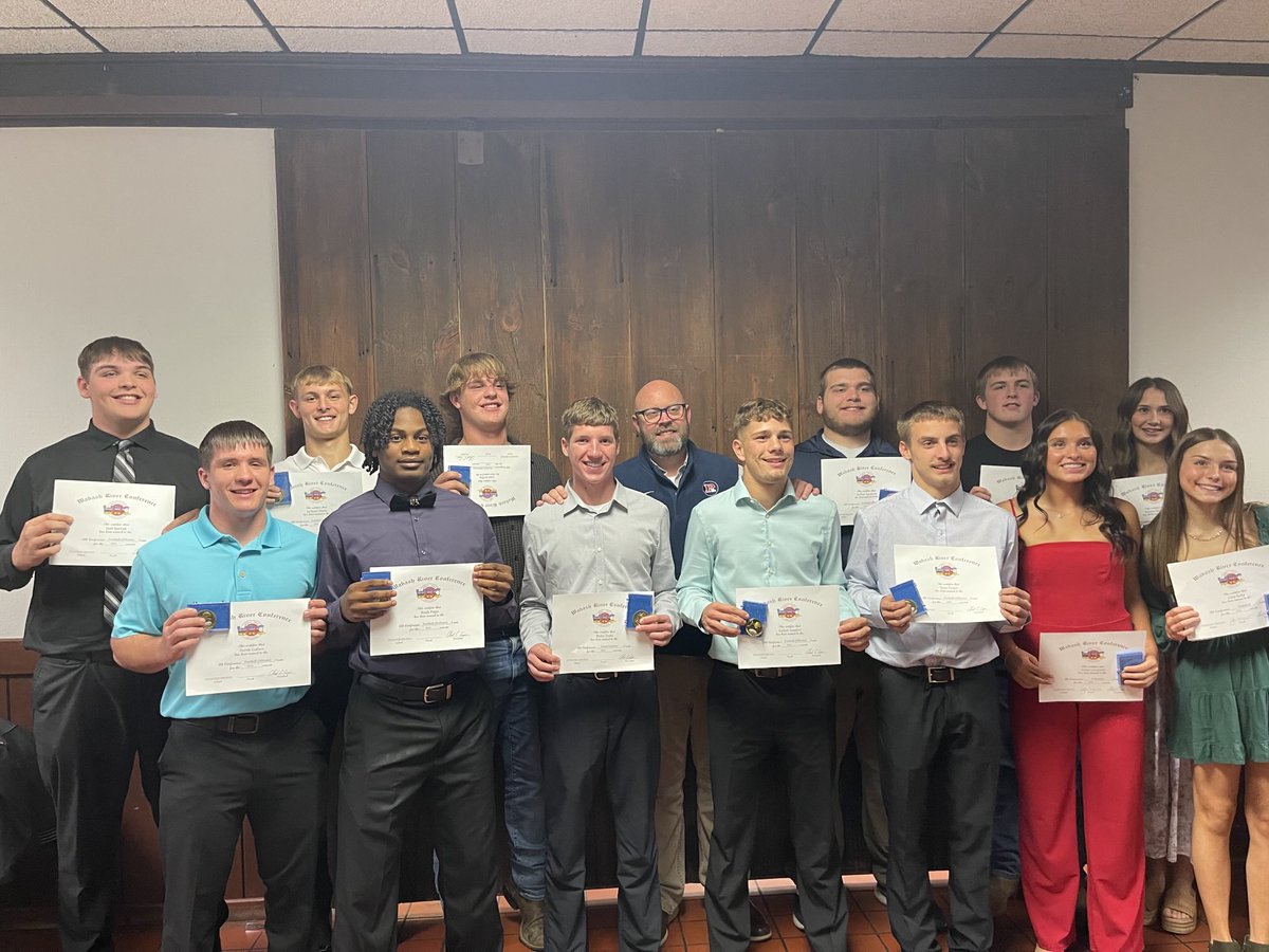 RP_Principal's tweet photo. Congratulations to our WRC All Conference Athletes! Too many for our annual selfie. #goRP #ProudPrincipal https://t.co/40zwBDjZ4W