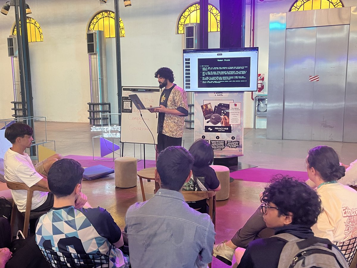 0xprivacypools's tweet image. code is not illegal

the battle for privacy is an uphill one, and whilst we’re all having fun onchain or at events, others are currently fighting for their freedom in courtrooms

@ameensol spoke today about legal developments in Alexey’s &amp;amp; Roman’s cases

keep being loud