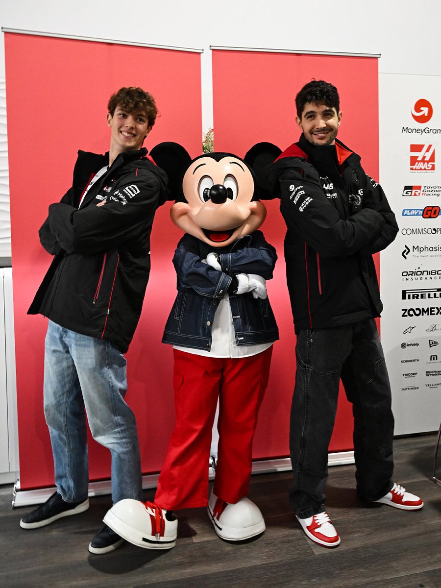 leclercsletters's tweet image. thats so 😭😭😭