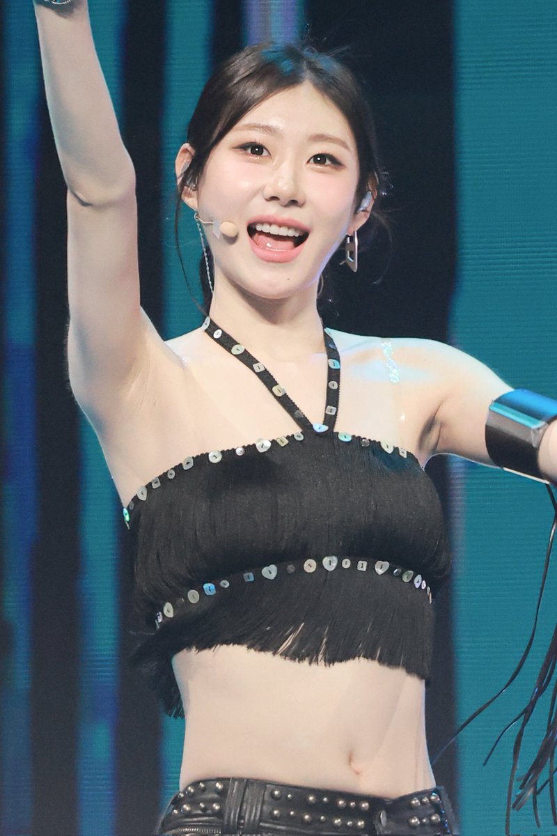 kpop_data_set's tweet image. 250823 Chaeryeong at TIMA

Load in 4K

#CHAERYEONG #채령
#ITZY #있지