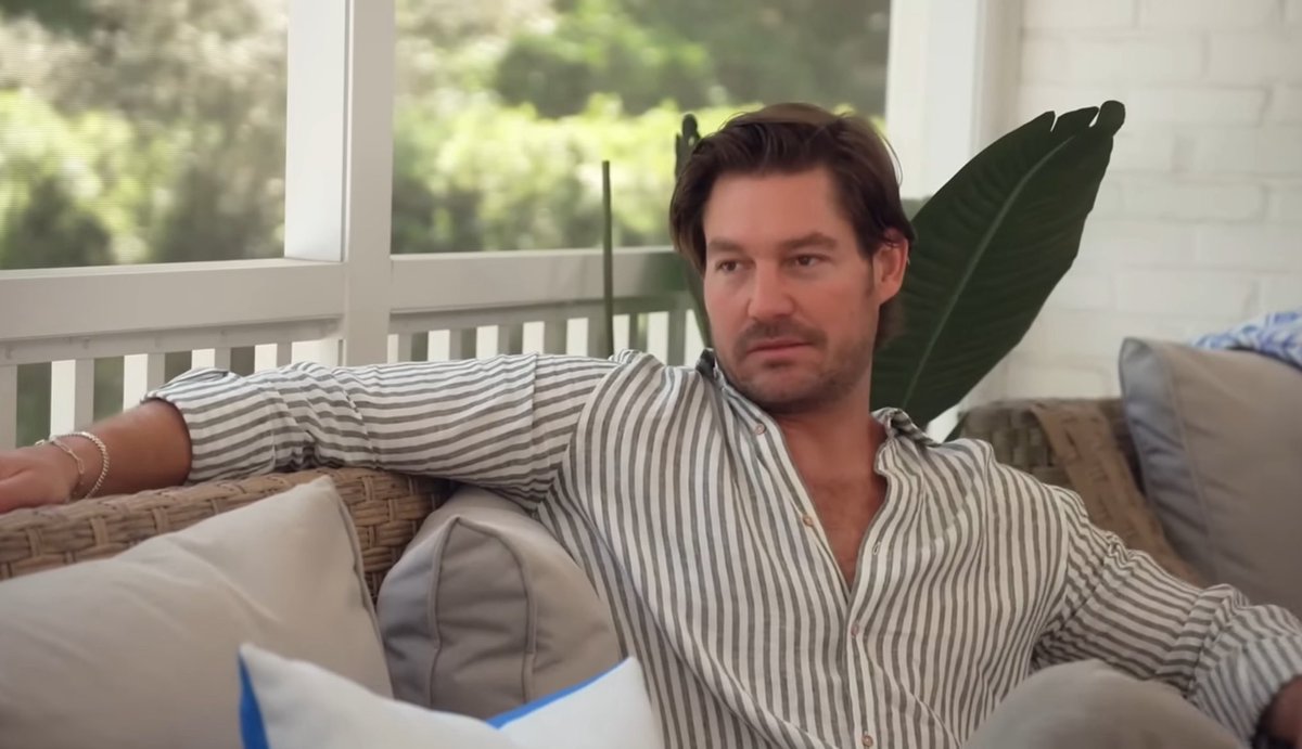 Craig thinks Paige made him the “villain” ??? 

Paige RARELY speaks about Craig and has always said she wishes him well, so if Craig’s the “villain” then it’s of HIS doing #SouthernCharm #SummerHouse