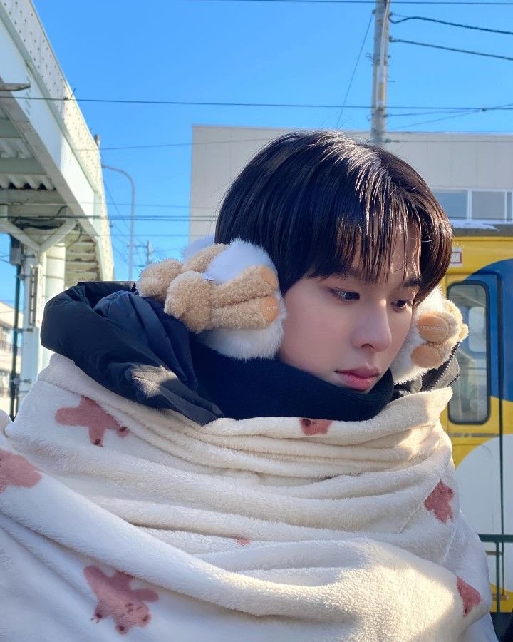 maedakurin's tweet photo. 겨울 리쿠 좋다 드디어 리쿠랑 또 겨울을 같이 보낼 수 있어서 행복하다 https://t.co/P63IduQoFv
