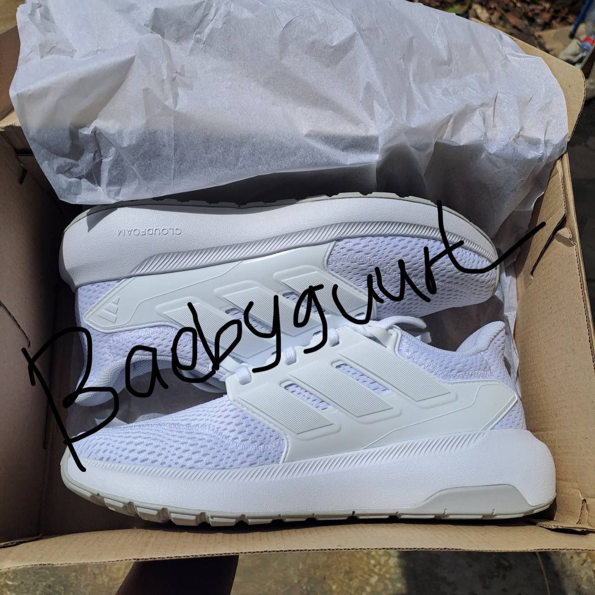 EL🧏🏻‍♀️ tweet media