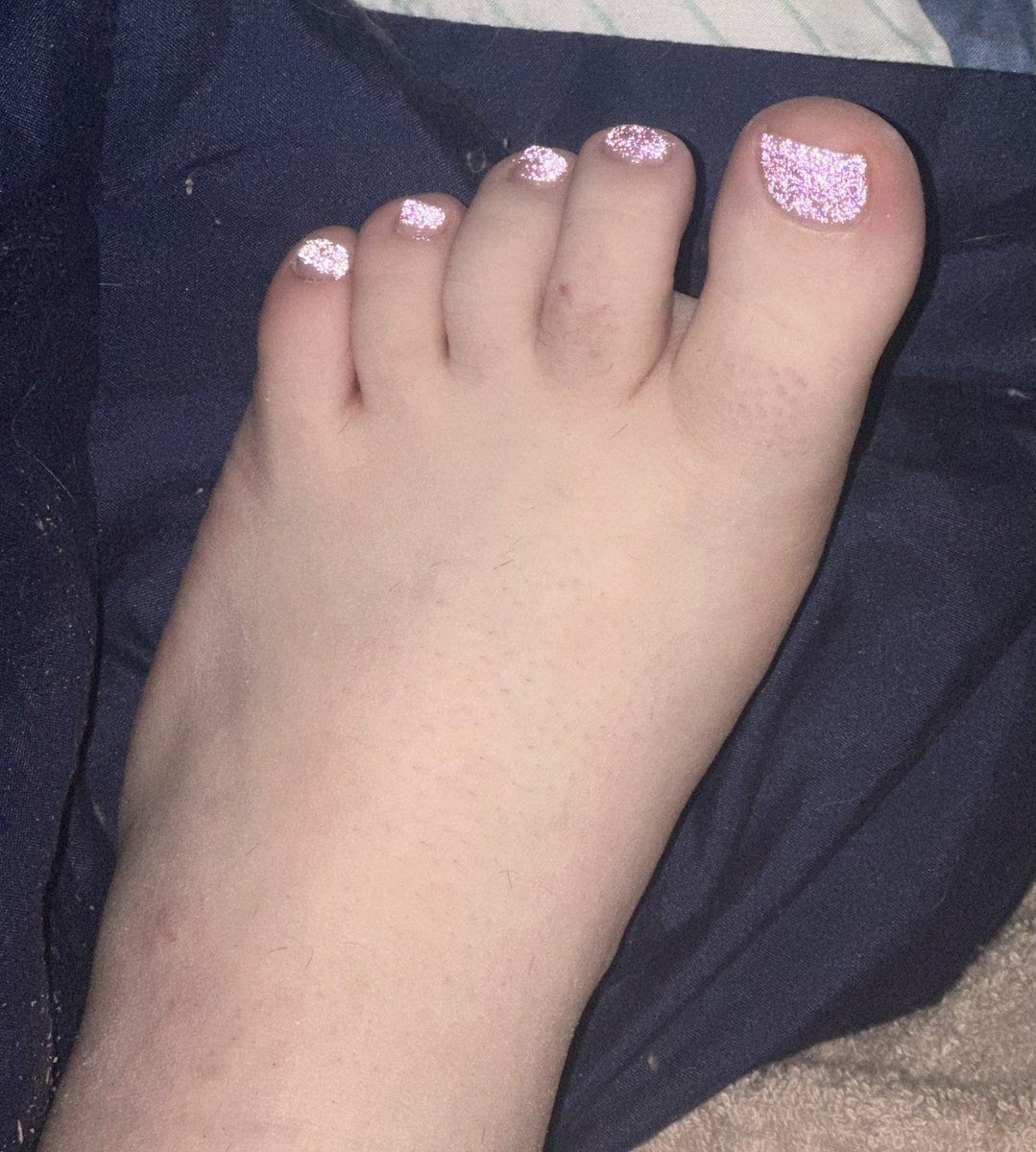 ItsErikabYo's tweet image. The are so dam cute 😍😍
#pedicure #pampertime #metime #crystaljadehairandnails