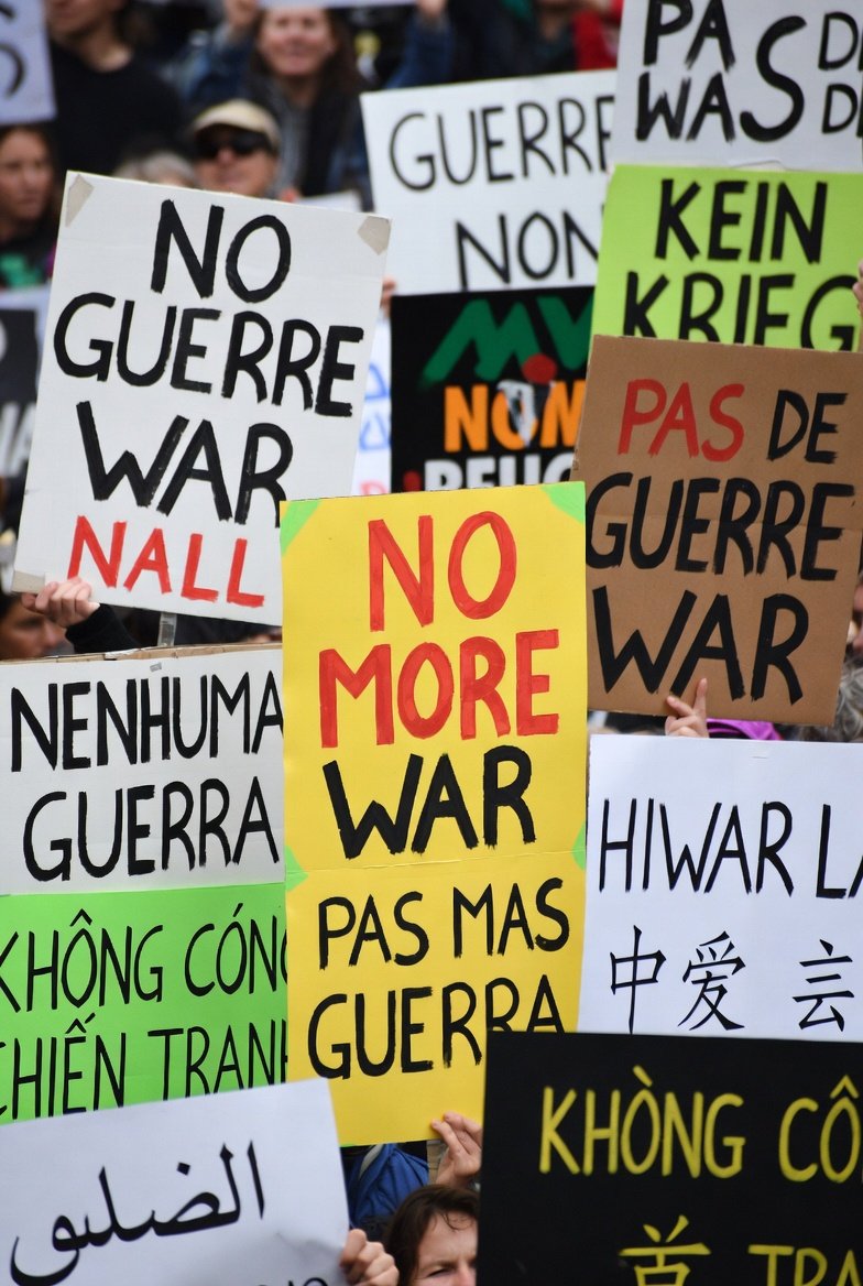 LJayneSkender's tweet image. #NoMoreWar #WorldPeace ❤🌍❤