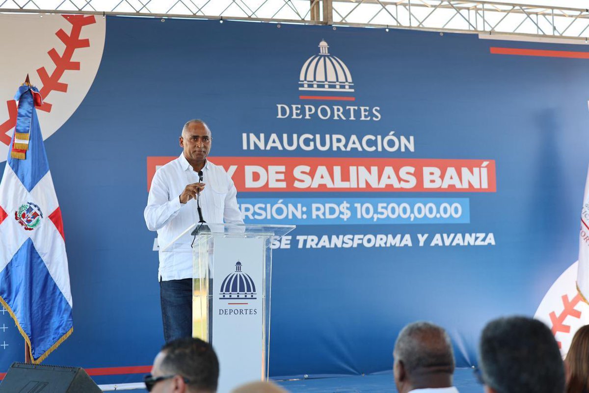 Hoy dejamos formalmente inauguradas las nuevas y modernas instalaciones del Play de mi querida comunidad Salinas, Baní.  Gracias al apoyo de <a href="/kelvincruzrd/">Kelvin Cruz</a>  y de nuestro presidente <a href="/luisabinader/">Luis Abinader</a> , seguimos impulsando el deporte y el desarrollo comunitario.