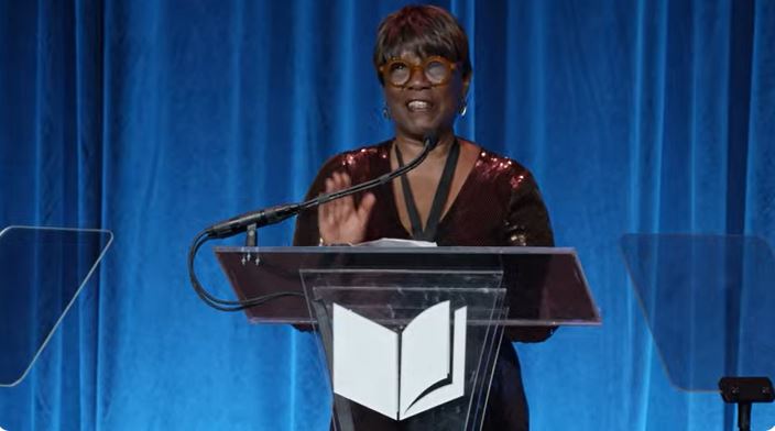 fascicles's tweet image. Enormous congratulations to @pswordwoman on winning this year's National Book Award for Poetry! And what a speech that was. 🥹 youtube.com/watch?v=ZxKMIb…