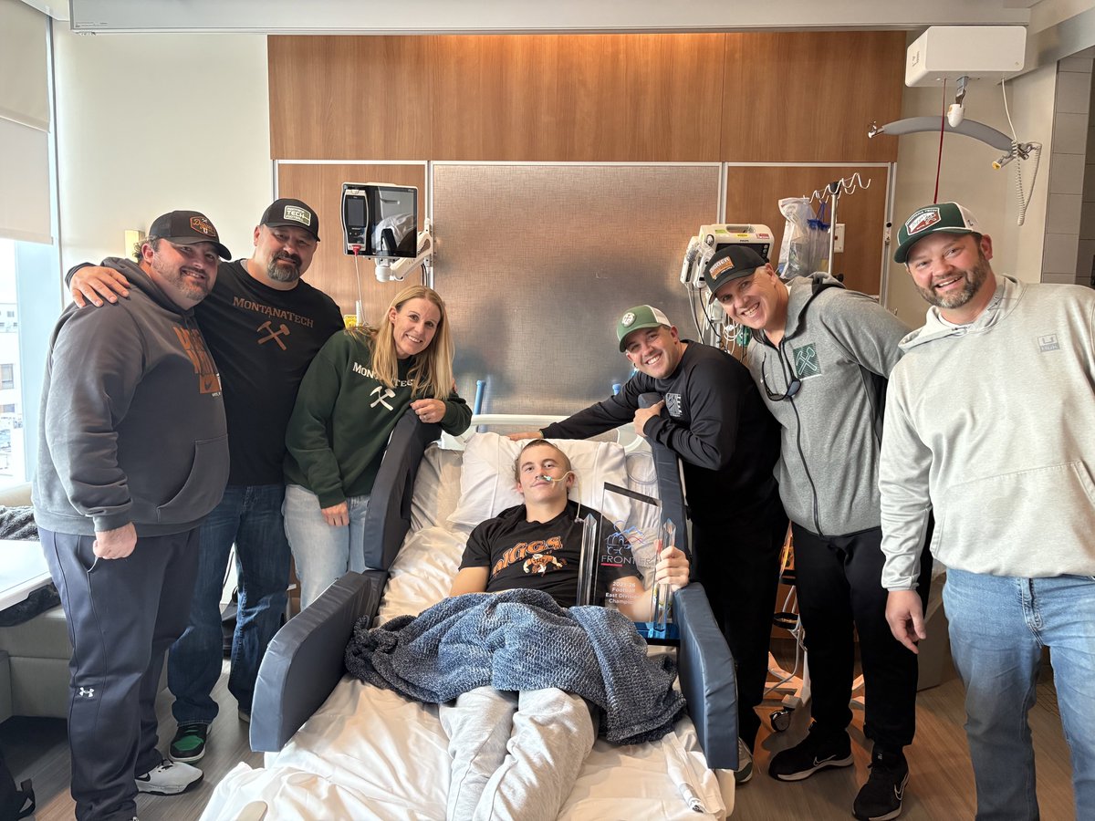 CoachKyleSamson's tweet image. Absolutely incredible to come down to Salt Lake today with Kellen and parents!! He looks awesome and we had a great time visiting with him! The progress he has made is amazing! He loved seeing the Frontier Championship Trophy! 
We love you buddy!! 
#Family
#KellenStrong