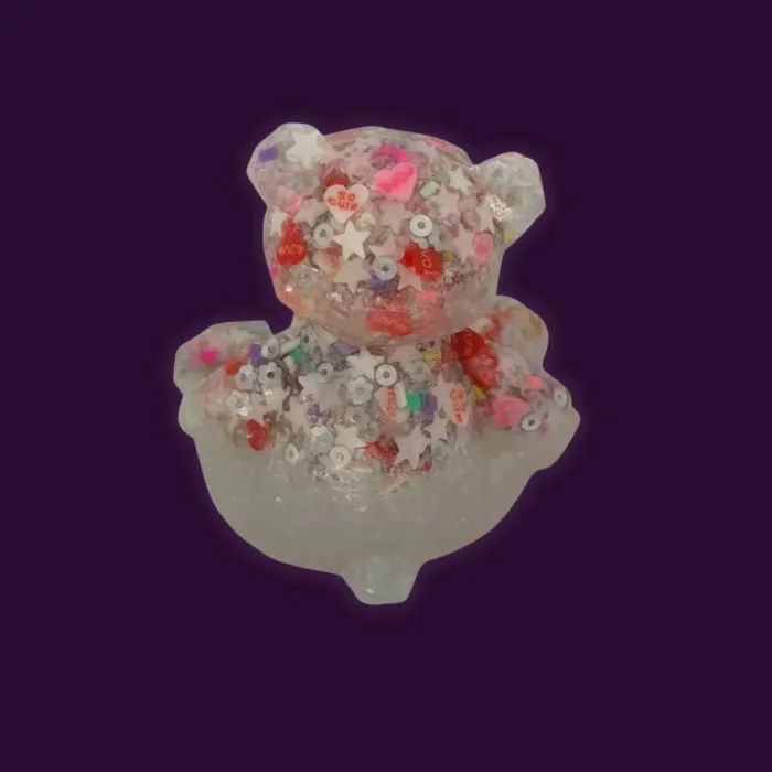Poxy_Roses's tweet image. This mini bear just dropped and it’s already getting favorited 😳✨
Grab yours before they disappear.
poxyrose.com/white-resin-be…

#resinminiatures #glitterresinbear #poxyrosedispatch