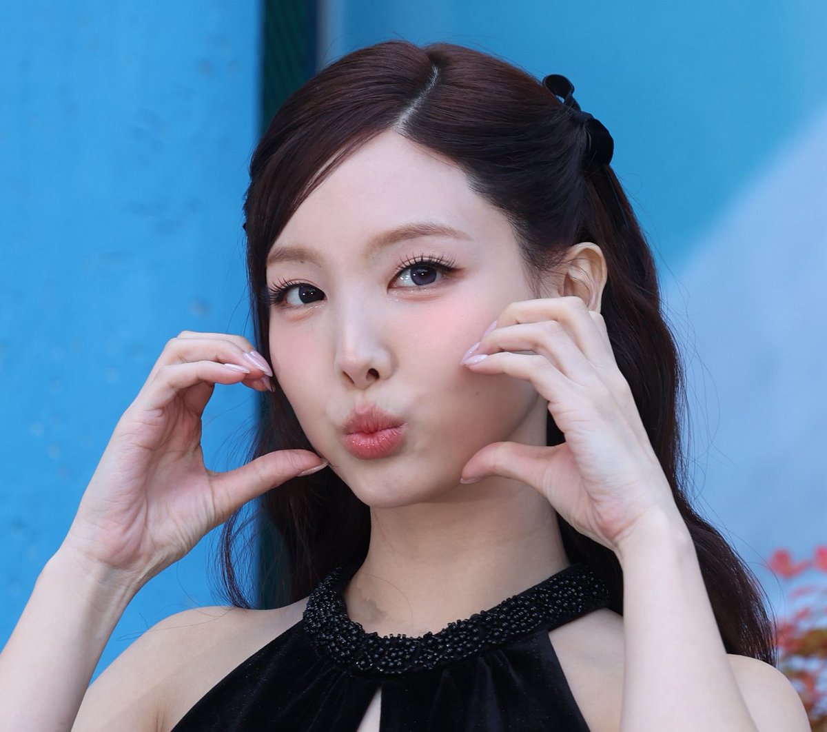 imnayeonarchive's tweet image. 