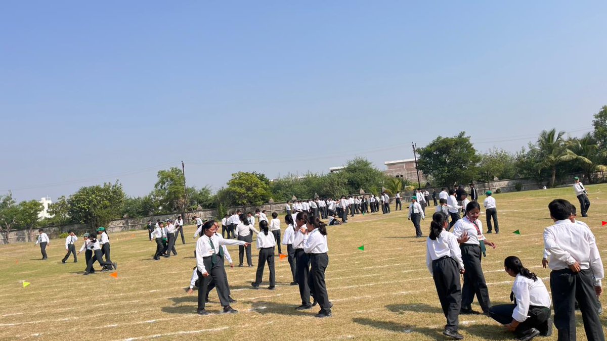 DPSTapi's tweet image. On November 14, 2025, Delhi Public School Tapi organized fun games and activities for students of VI-X to celebrate Children’s Day, which is observed on the birthday of Jawaharlal Nehru, known for his fondness for children.