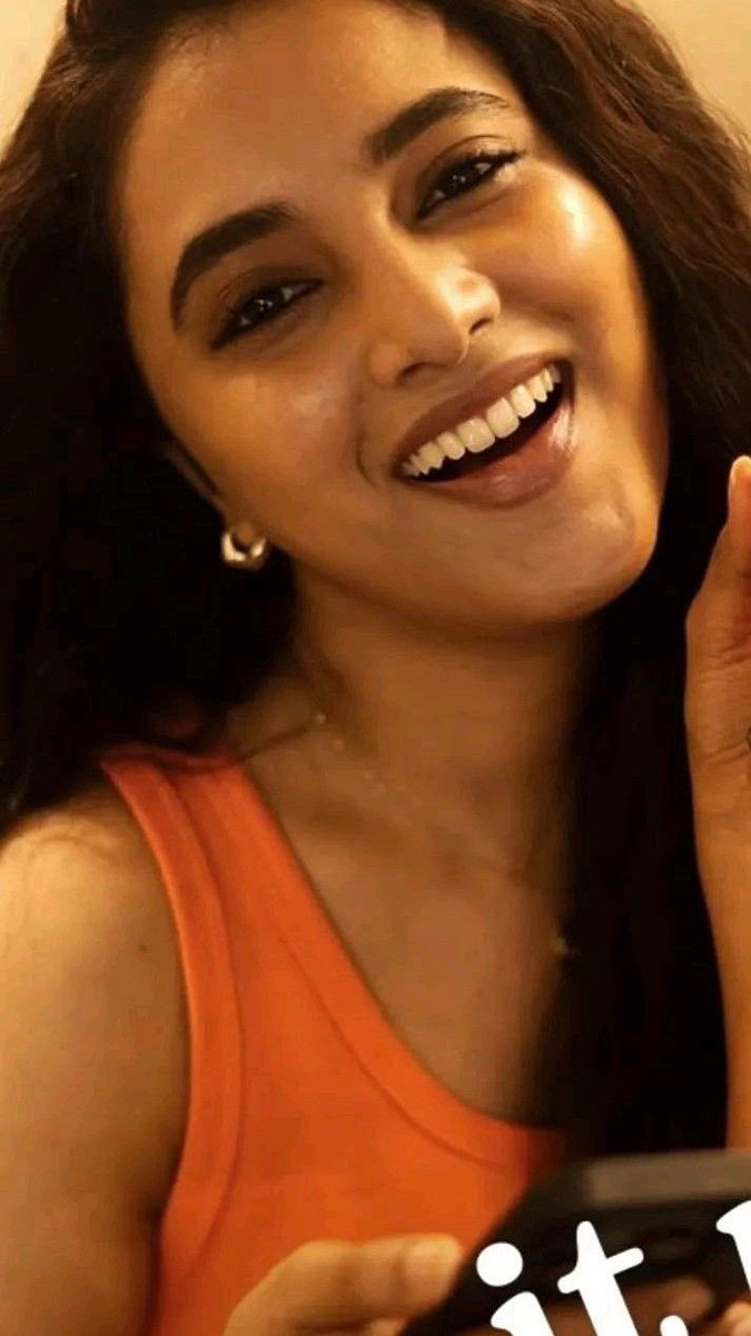 You_We_12's tweet image. HBD Face Beauty @priyankaamohan 🩷💙🩵❤️🧡💜💛💜🩶💚🧡❤️💛💙💚🖤

#PriyankaMohan #PAM 
#PriyankaArulMohan #Ak64 
#HBDPriyankaMohan 
#HappyBirthdayPriyankaMohan