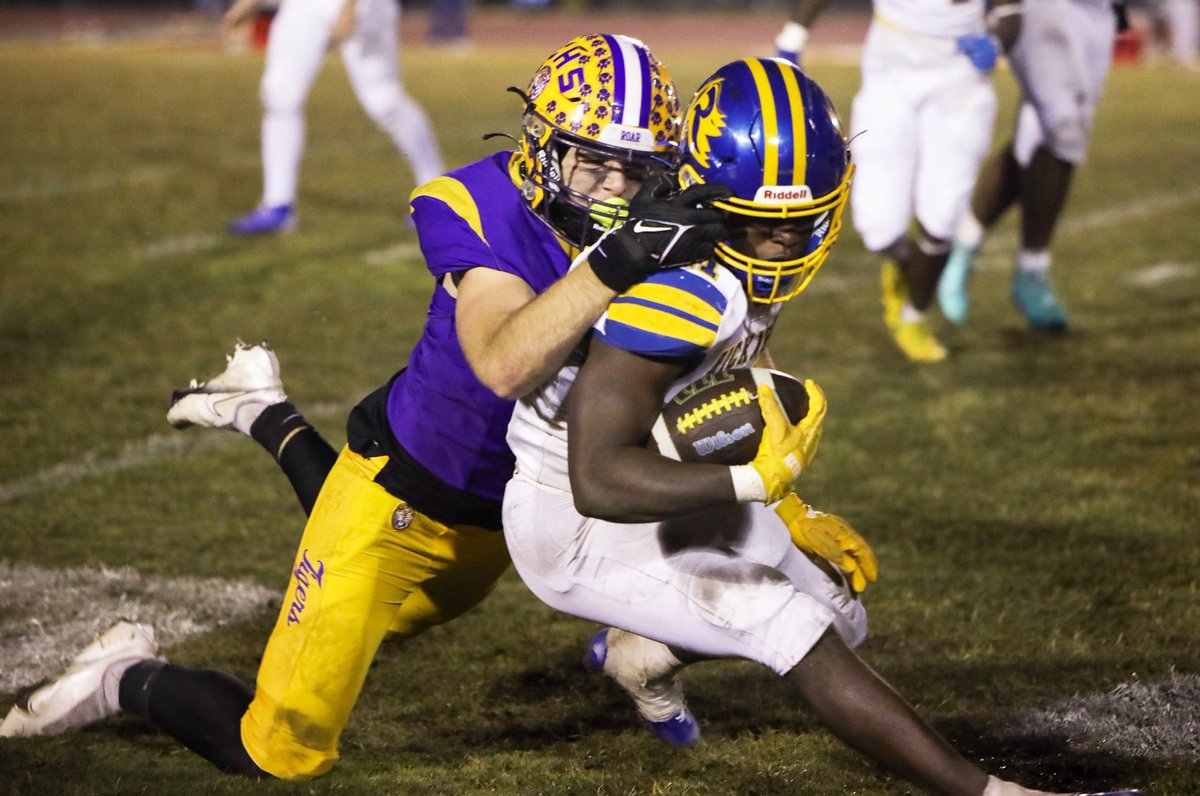 .<a href="/CHSTigerPride_/">Columbia High Football</a> defensive end <a href="/KytenDavis/">Kyten Davis 3⭐️ Edge</a> verbally committed to Jacksonville State on Sunday. The decision came quick after the Gamecocks first reached out earlier this month.

“No other place was like Jacksonville State.”

STORY: tinyurl.com/352erd82