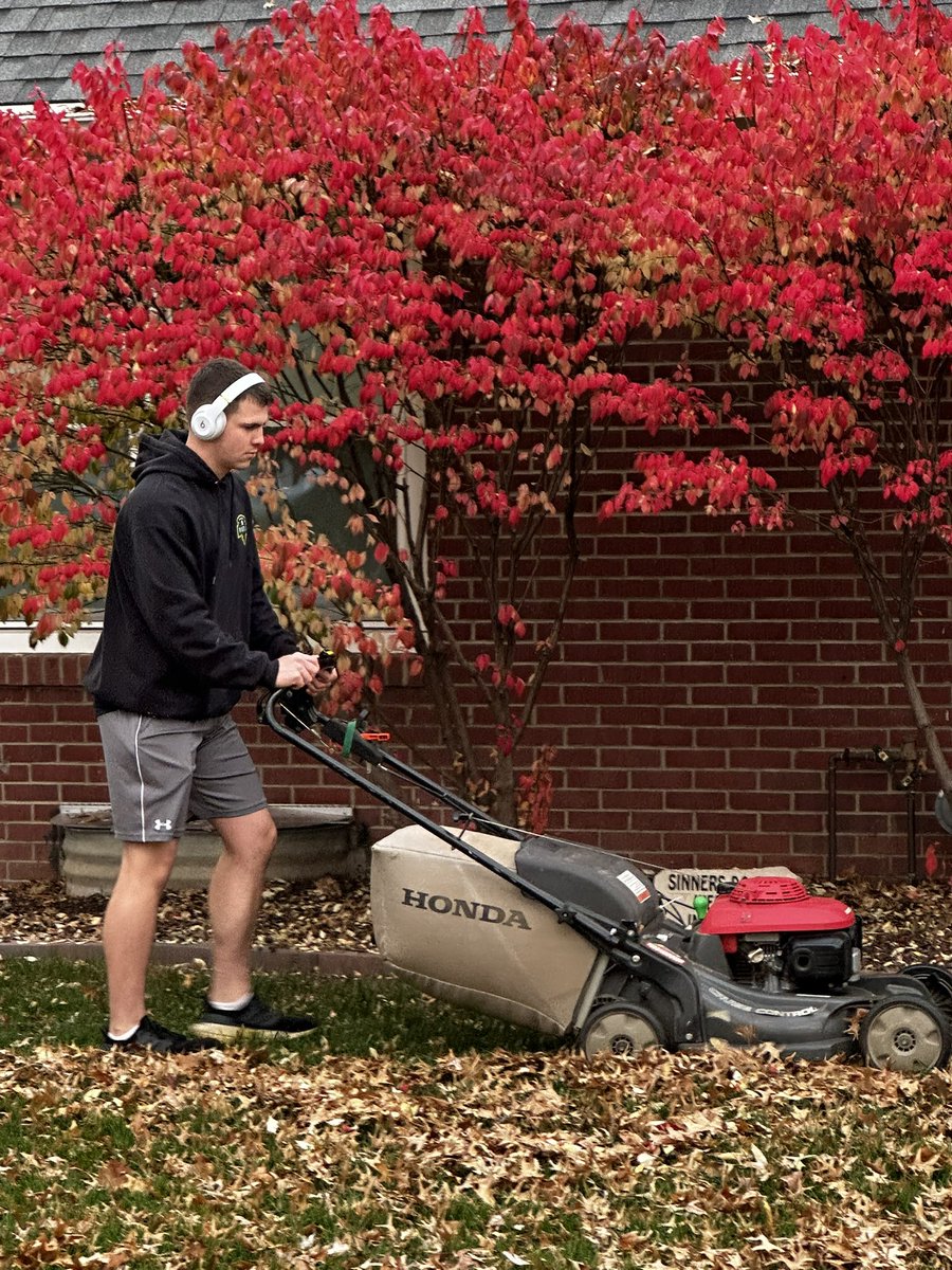 Gratitude Month, Day 19: Helping Hands
So thankful for this young man who took time away from College life to help at home today 🍂 🍁