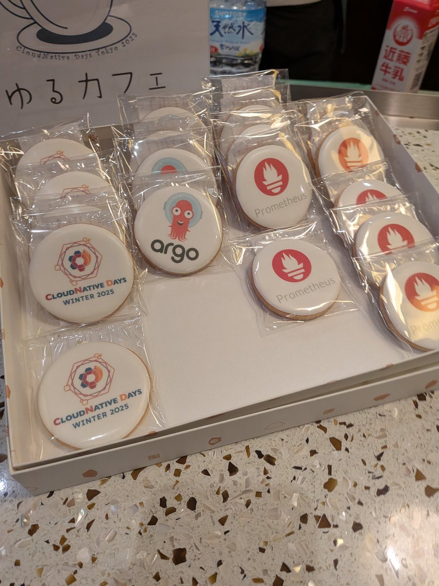 n4mlz's tweet image. CloudNative Days Winter 2025 にて、
「NUMA環境とコンテナランタイム ― youki における Linux Memory Policy 実装」
というタイトルで発表しました！
#CNDW2025