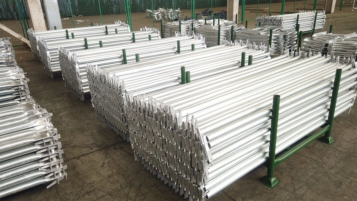 unitechscaff's tweet image. Its cup-and-pin design = one-person fast assembly. No fancy tools.
⚡️ Rock-solid at 50m+. Handles heavy loads, meets EN/ANSI standards.
Perfect for high-rises &amp;amp; bridges. Zero sway, total safety.
📩 DM us to cut your build time!
#Scaffolding #Construction #Engineering #Cuplock