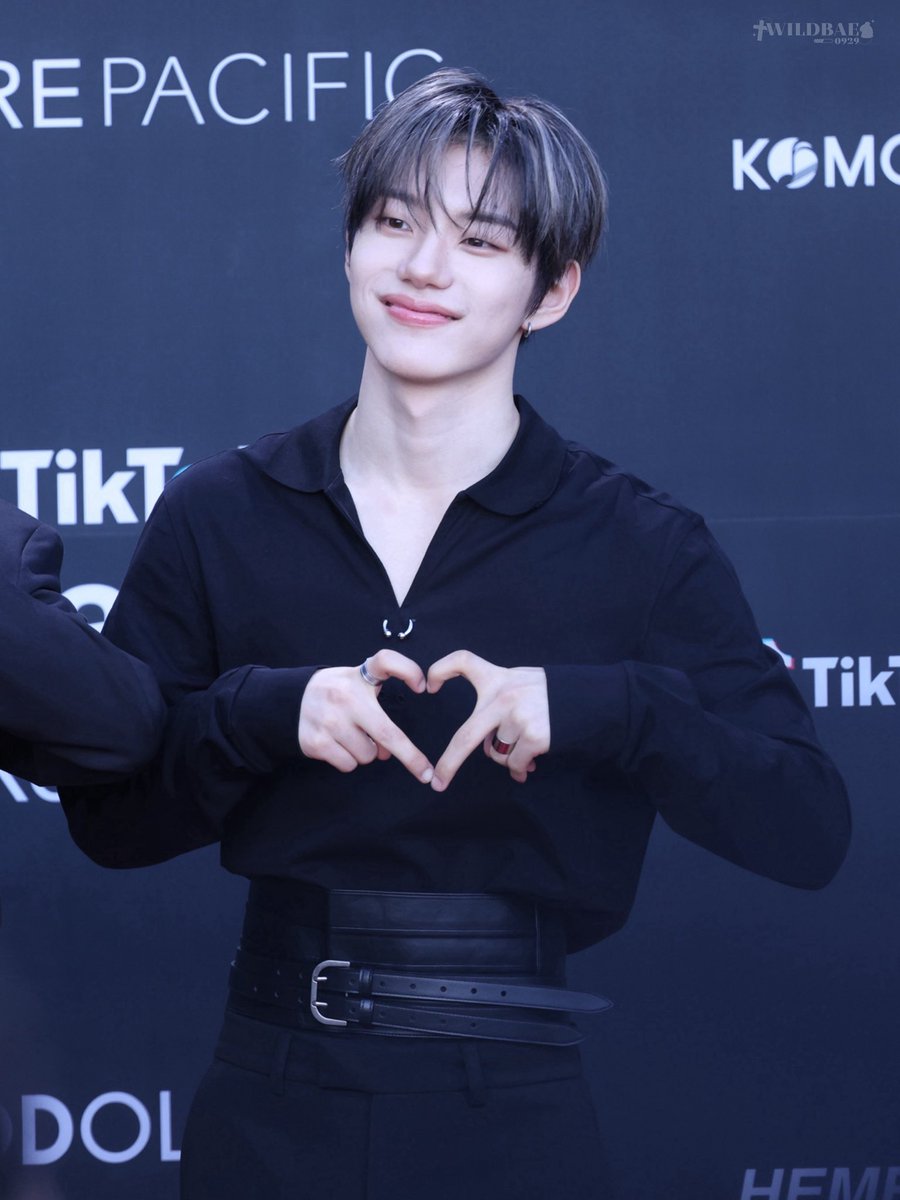 𝑾𝑰𝑳𝑫_ tweet media