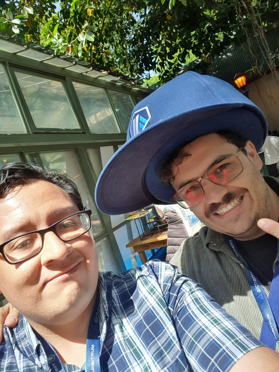 I found  the "arbitrum  guy " in the arbiverse in #BuenosAires <a href="/arbitrum_esp/">Arbitrum Español</a>