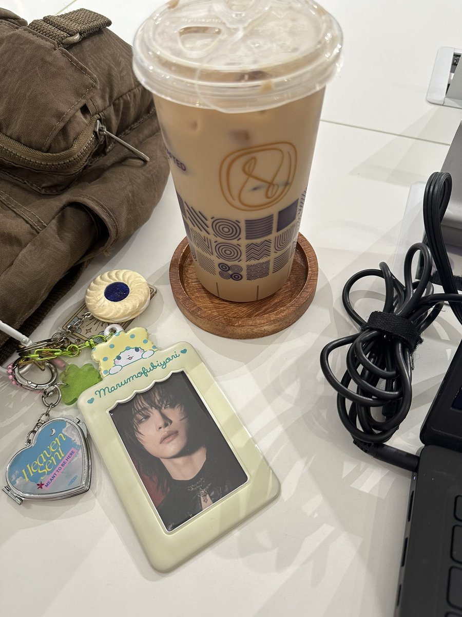 patch ☻ tweet media