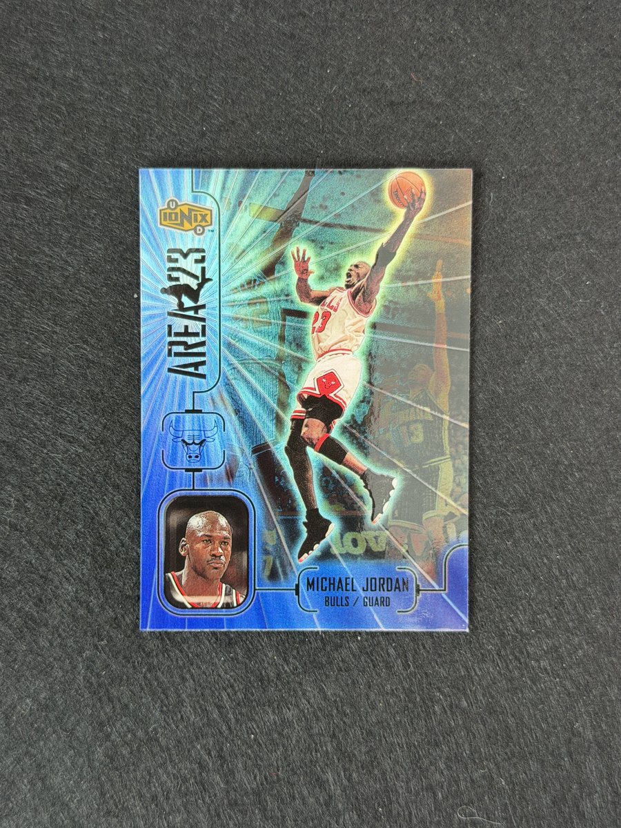 paullydoughnuts's tweet image. GOATs BACK

$20 

#gettostackin