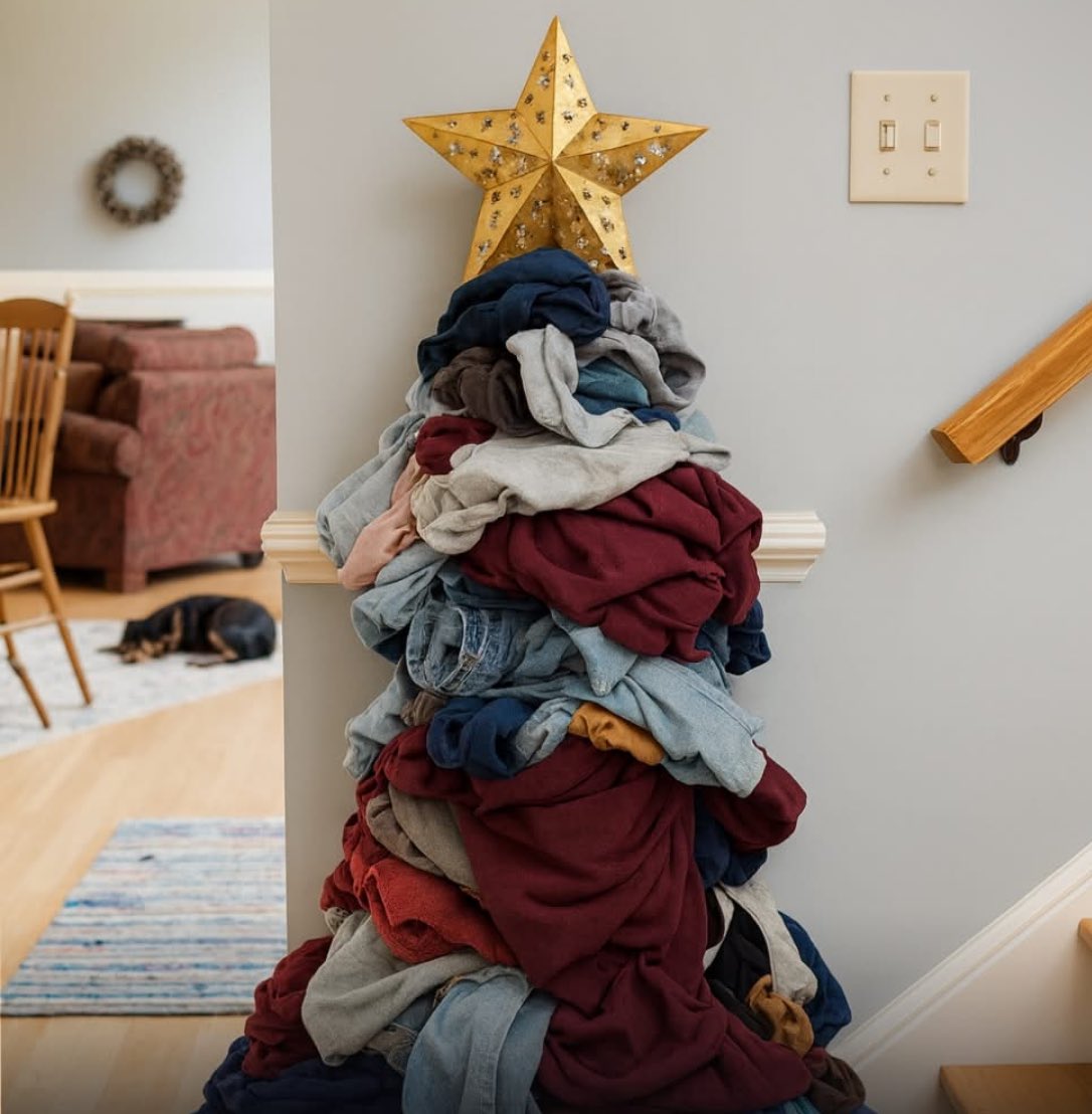 thxtowhatuhave's tweet image. 올 해 크리스마스 트리는 요걸로

#christmas #tree