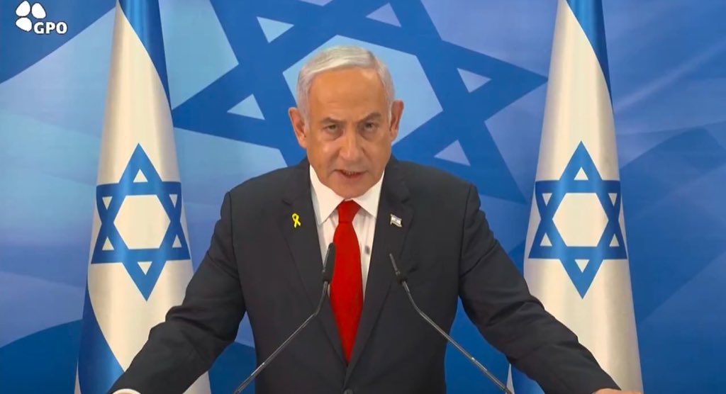 roitele1's tweet image. Imperdible discurso de Netanyahu:

“Antes de la Segunda Guerra Mundial, los países occidentales le dieron un pedazo de Checoslovaquia a Hitler para hacer la paz. El resultado fue la peor guerra de la historia.

Ahora le dicen a Israel que les dé a los palestinos un pedazo de…