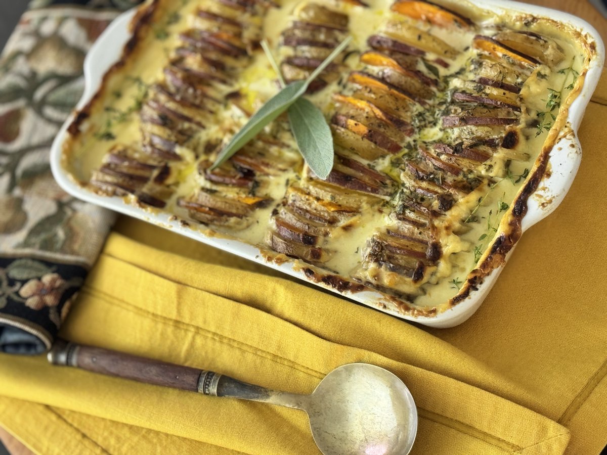 Rose McGee's Sweet Potato Comfort Pie, by and all the Thanksgiving recipes <a href="/StephaniesDish/">Stephanie Hansen</a> open.substack.com/pub/stephanieh…