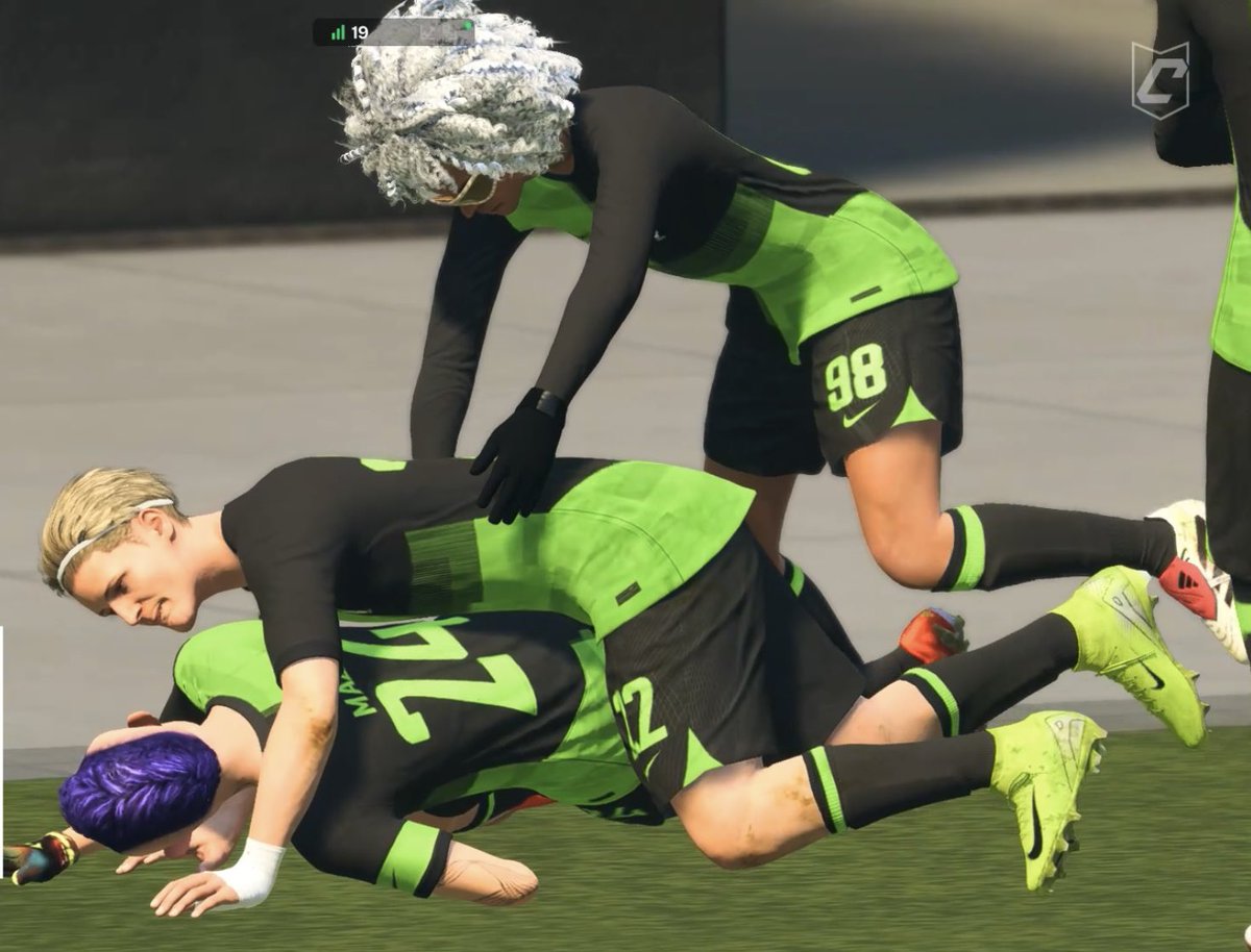 PrinceMatute's tweet image. Orgulloso de este equipo siempre !! 
Somos de primera 🥇 Gracias!! 
@VPG_Spain @Virus_Gaming_CP 
@Jm88dc1 @mazael24 te seguiré dando por culo siempre jajaja