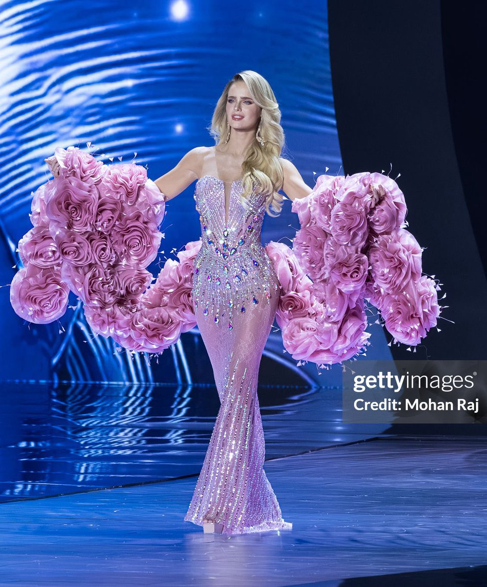 ¡Qué BARBIE HERMOSA es Inna Moll! ✨😍🇨🇱