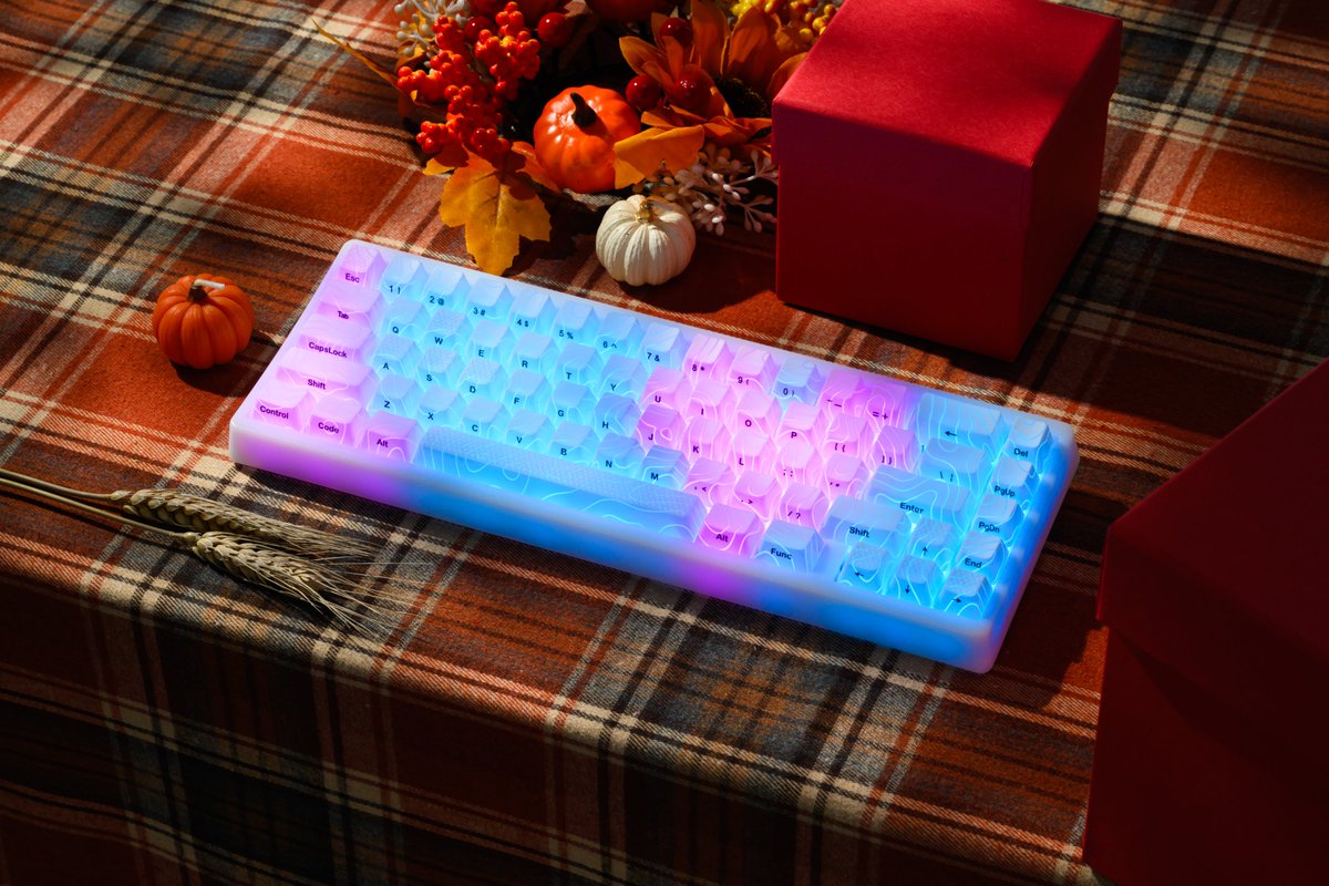 ✨ Thanksgiving Sale is LIVE ✨

Your favorite XVX keyboards are now 15% OFF sitewide xvxchannel.com

the perfect chance to grab a Christmas gift for yourself and your family-MU68, M75, or M67 before the holiday rush. 🎁💝
#xvx #keyboard #keycaps #Sales  #desksetup