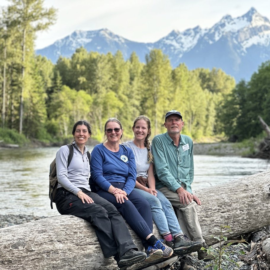 "...we celebrate Kelly’s meaningful and well-deserved national recognition: the Canada Volunteer Award for “Community Leadership” for BC - Yukon.

> > skagiteec.org/kelly-pearce > >

#hopemountain #skagiteducation #hopebc #outdooreducation #bctrails #hopebctrails #kellypearce