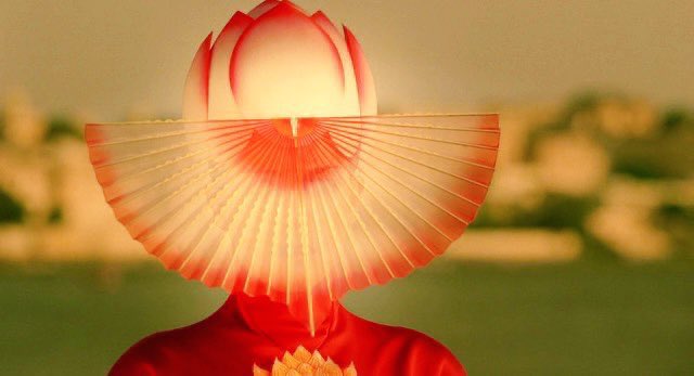 oHLeiqANE8fT9Ck's tweet image. 『ザ・セル』ターセム・シン監督による、文字通り”圧巻のビジュアル”で描く超絶映像叙事詩映画『落下の王国』4Kデジタルリマスター版、11/21公開。
映画の撮影中の大怪我で入院したスタントマンが、同じく入院中の5才の少女に語る”思い付き”の“愛と復讐の叙事詩”…が産み出す”奇跡”は劇場で浴びるべき