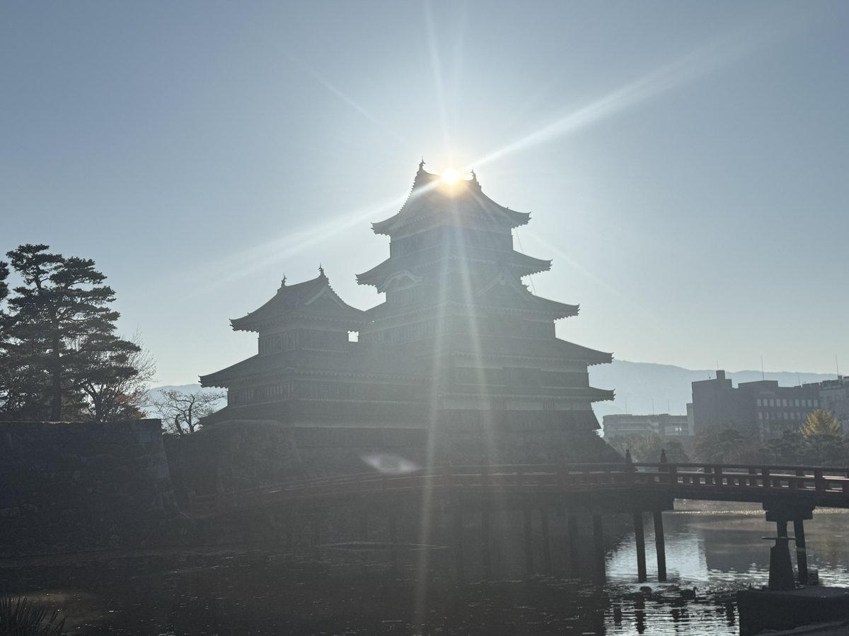 Tachiru_Nagano's tweet image. 今回受講する講座は
国際資格、MOS Excel expert を合格をゴールとします😊
3ヶ月間の講座と、コワーキングスペース3ヶ月使い放題、テキスト配布、先生に聞ける＆仲間と雑談OKな Slack…
至れり尽せり🥹✨
松本市 ありがとう❣️
たくさん税金払えるようになるよう頑張りますw
#MOS #ExcelExpert
#松本城