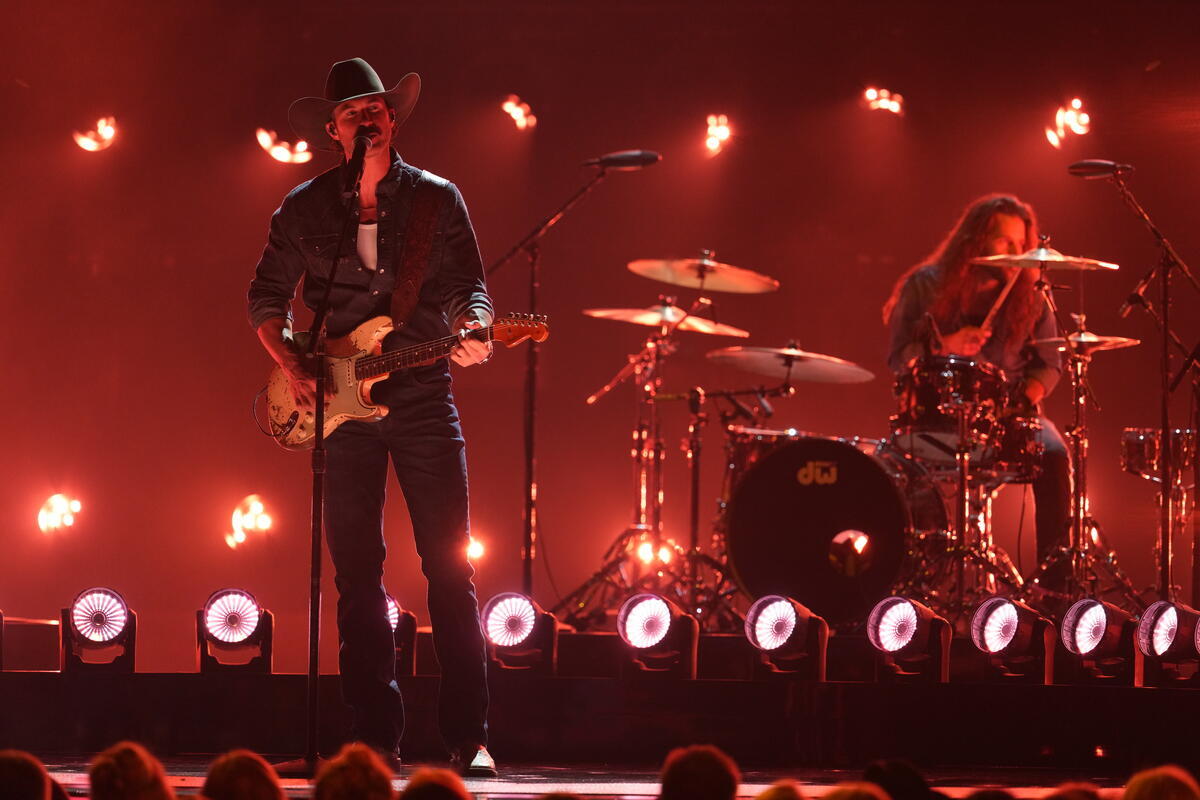 CountryMusic's tweet photo. needed this performance in the worst way

#CMAawards https://t.co/9ZOtEH1ATi