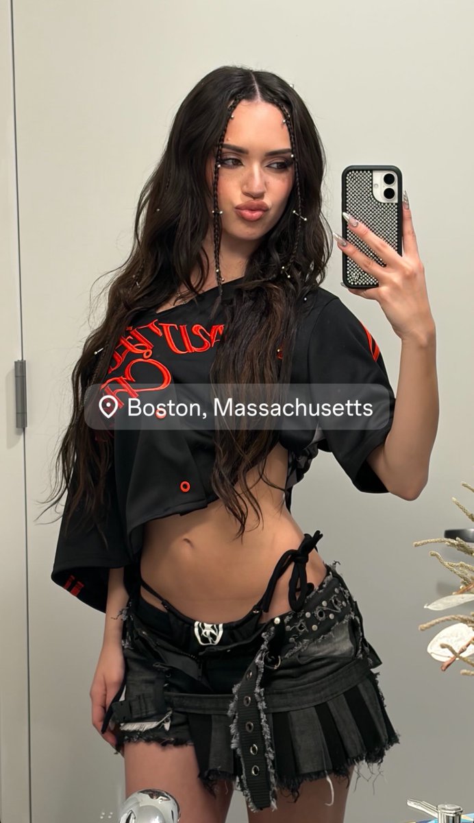 alluredani's tweet image. I’M GOING INSANE