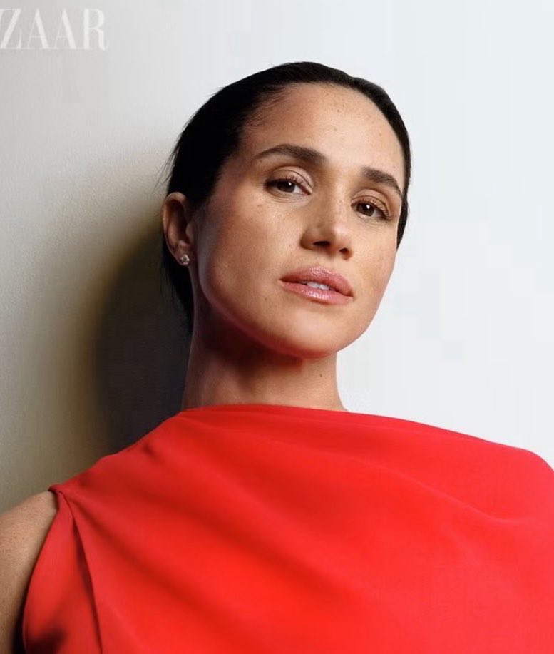 GrannyMarkle tweet media