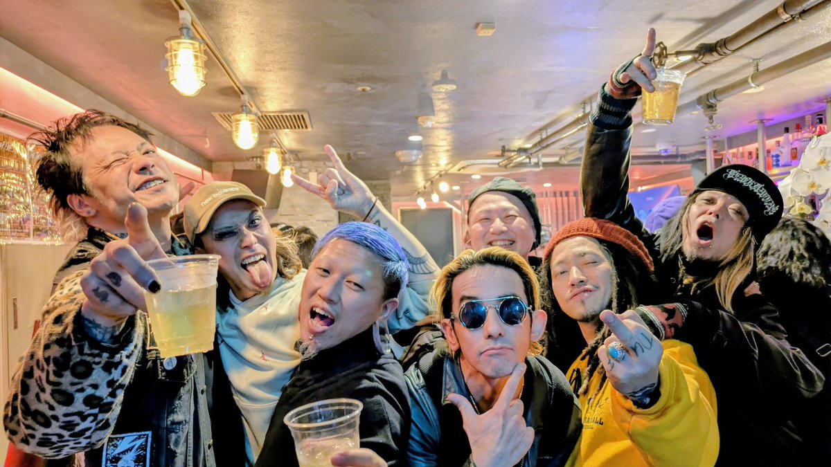 おはよう🥞

新宿club SCIENCE10周年、2days終了🔥

2日間とても楽しかった☺️
2日目は同窓会みたいだった(笑)

カッケー先輩や友達ともたくさん写真撮れて嬉しい😁

改めて、新宿club SCIENCE10周年おめでとー！
そしてこれからもよろしくね🤘