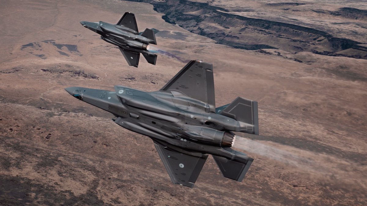 pbsmaal's tweet image. Gunfighter Flag @ MtnHomeAFB: multiple assets, complex scenarios focused on Integrated Air Missile Defense and Counter A2AD Scenarios.  Our F-35’s are performing amazing thx to the embridled commitment of all in our  Detachment.  #airpower 📷@JuliettDelta15 #322FS @Kon_Luchtmacht