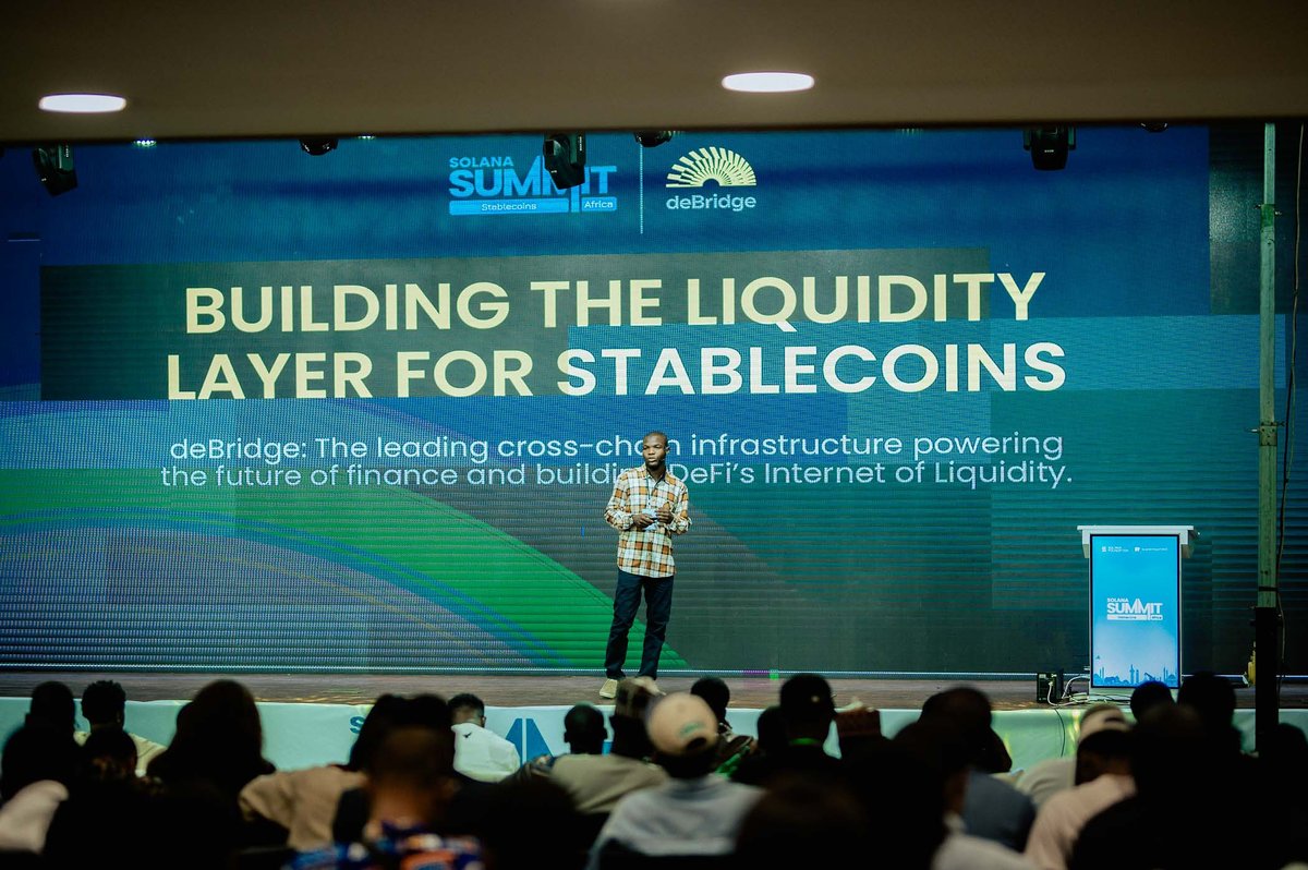 Mukhtar Muhammad 在 Solana Summit Africa 介绍 deBridge 面向稳定币的流动性层
