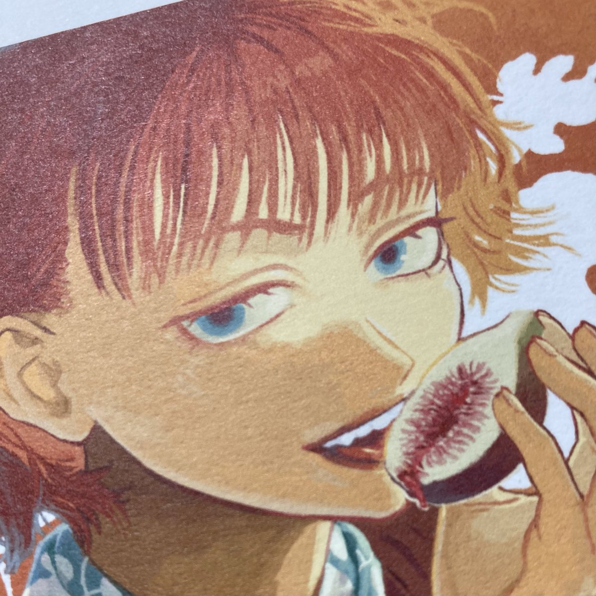 今回新しく用意したポストカード(写真1,2枚目)、ちょっとざらっとして