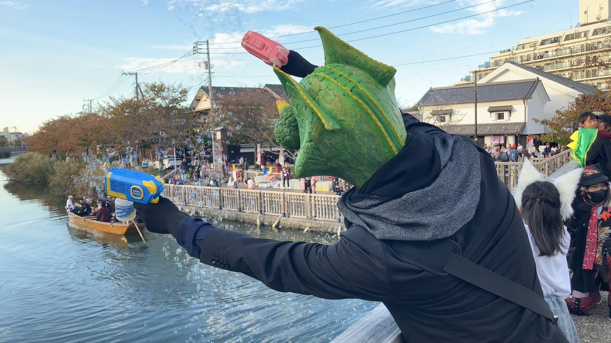 職業怪人カメレオール tweet media