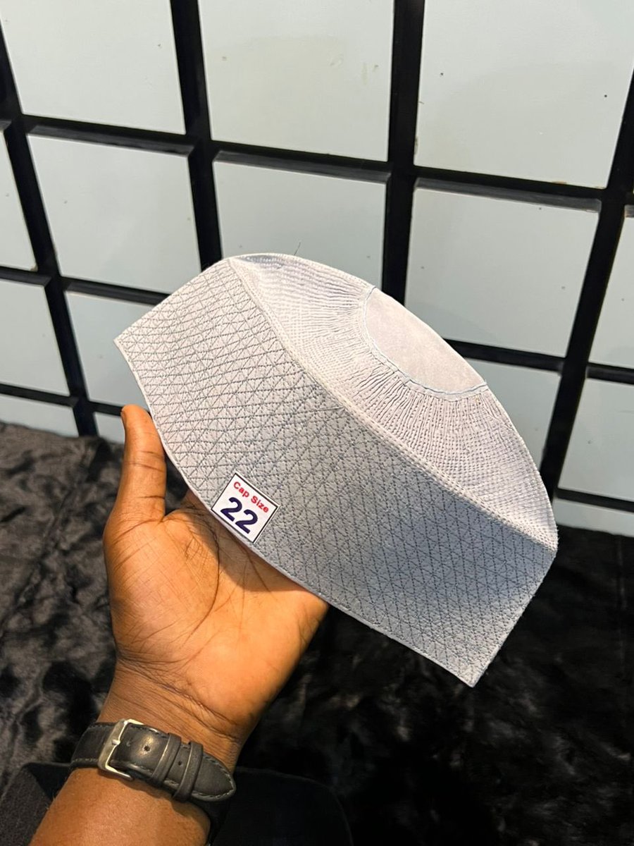 TweetsbyAzeez's tweet image. E L E G A N Z A   C A P S🎊🔥

🏷️:10K EACH
📍Kano,Nigeria ✦ 08148663410

Delivery Nationwide | Kindly Repost