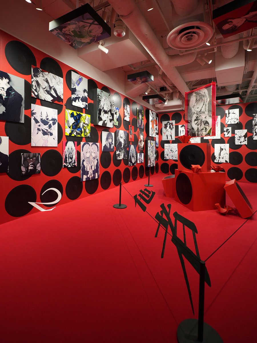 tatsdesign's tweet image. できました。池袋のPARCO FACTORYで明日からです。ぼくは展示のディレクションとデザインをしました。けいちゃん、本当にありがとうございました👇 #望月けい俗世