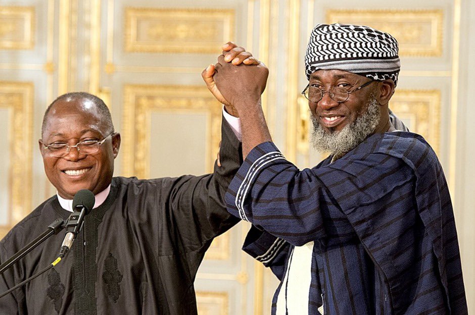 Zerahoneys's tweet image. Sometimes we forget that Christians and Muslims in Nigeria grieve the same way. Loss has no religion. #PeaceInDiversity #UnityInFaith #TogetherAsOne