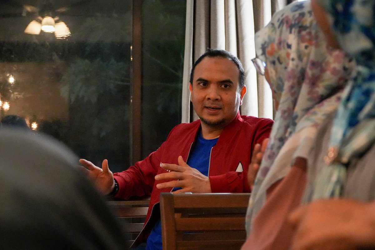 farhanfauzi_my's tweet image. Bertemu dan menyantuni jentera Wanita KEADILAN Pahang yang kini turut bertugas di PRN Sabah semalam.

Semangat mereka luar biasa. Mereka sentiasa siap digerakkan demi memastikan kemenangan calon HARAPAN N23 Petagas, Saudara Awang Husaini di bumi Sabah.

Sekalung penghargaan dan…