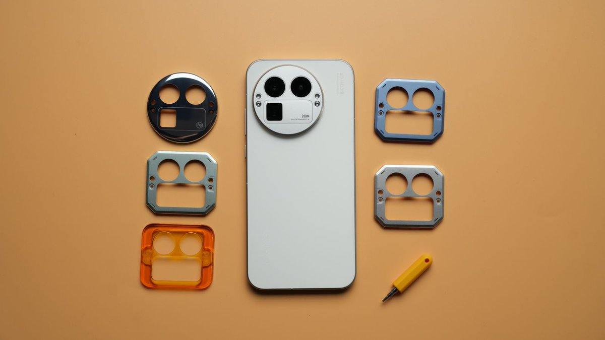 trakinenglish's tweet image. OnePlus 15 or realme GT 8 Pro:

Which would you pick for Rs. 72,999?